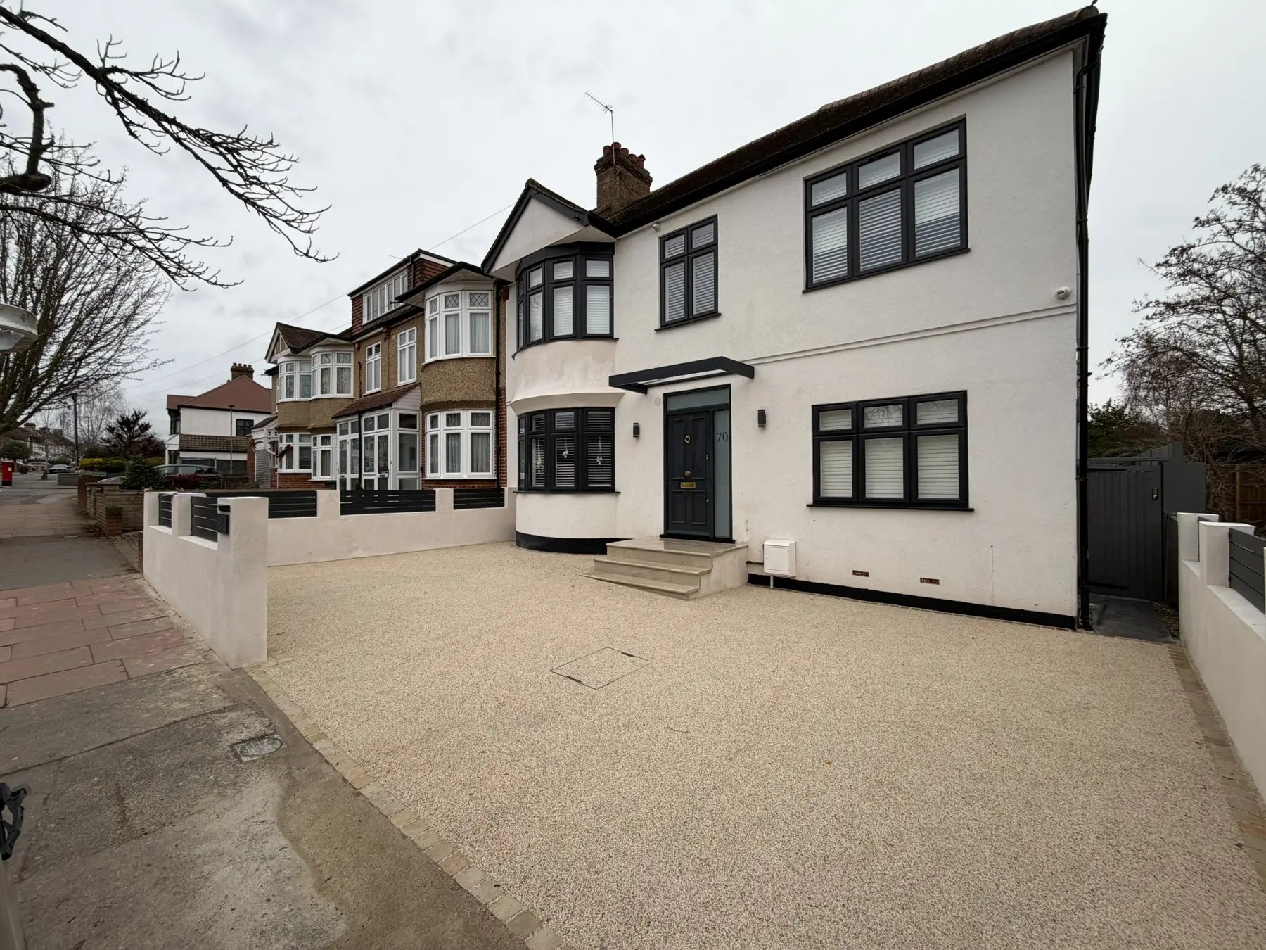 Completed resin-bound driveway and entrance transformation in Beckenham.